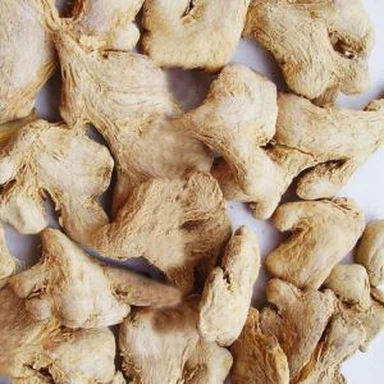 Sušený koreň zázvoru